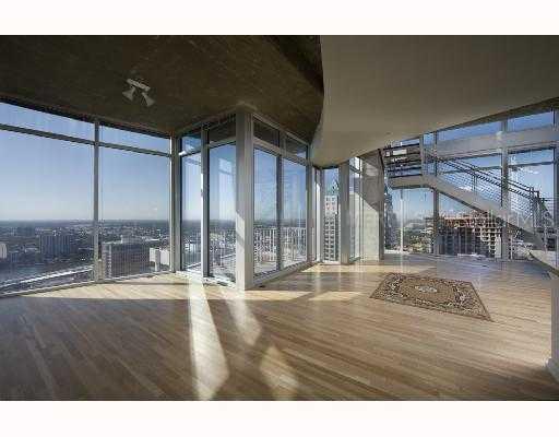 155 S Court Ave. #PH02, Orlando, FL 32801