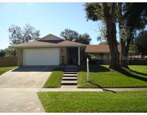 404 Barclay Ave., Altamonte Springs, FL 32701