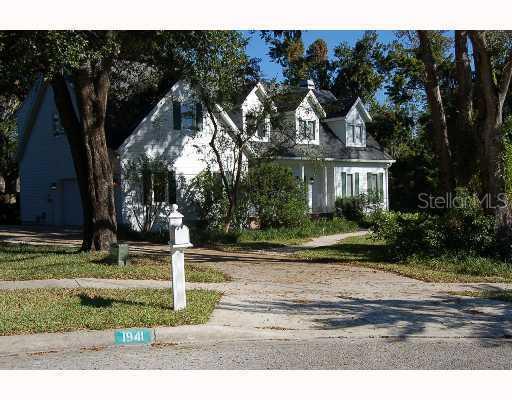 1941 Old Colony Ln., Maitland, FL 32751