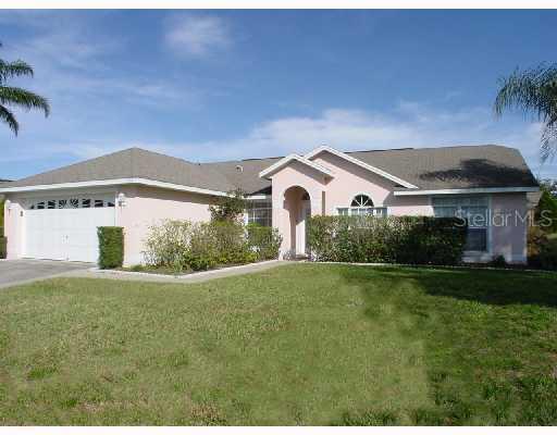 214 Montana Ave., Davenport, FL 33897