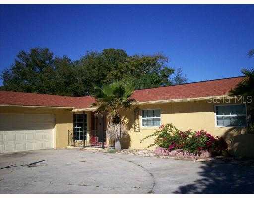 429 E Citrus St., Altamonte Springs, FL 32701