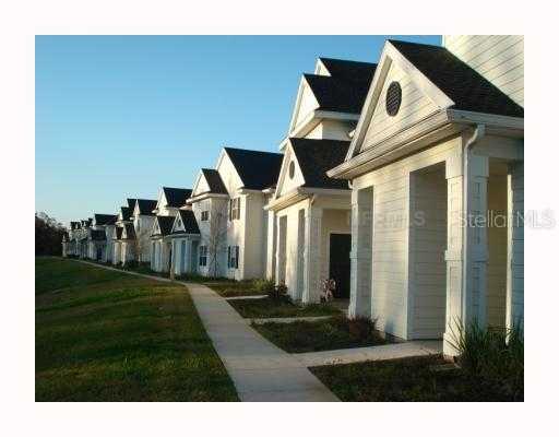 330 Southern Pecan Cir. #205, Winter Garden, FL 34787
