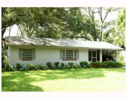 526 E Kentucky Ave., DeLand, FL 32724