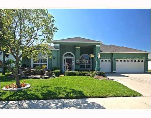 318 Lakepark Tr., Oviedo, FL 32765