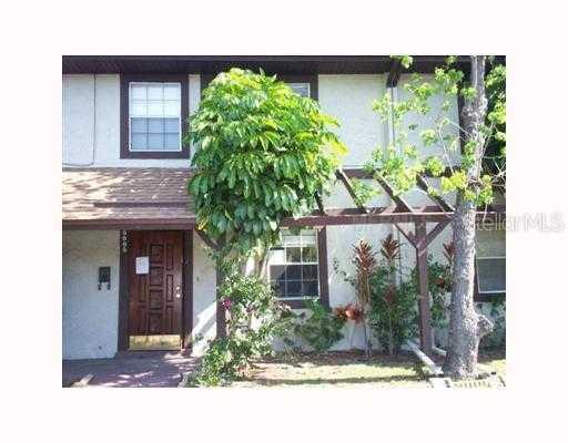 5665 Royal Pine Blvd., Orlando, FL 32807