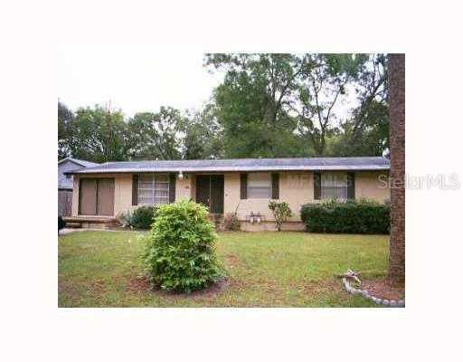 1009 E Howry Ave., Deland, FL 32724