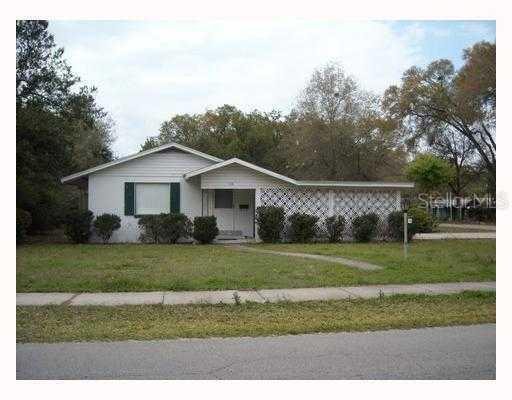 716 N Stone St., DeLand, FL 32720