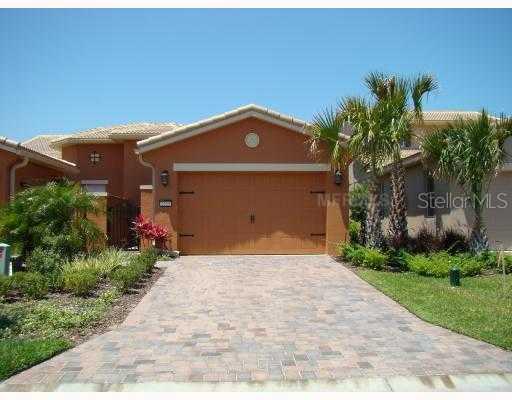 2747 Palm Tree Dr., Kissimmee, FL 34759