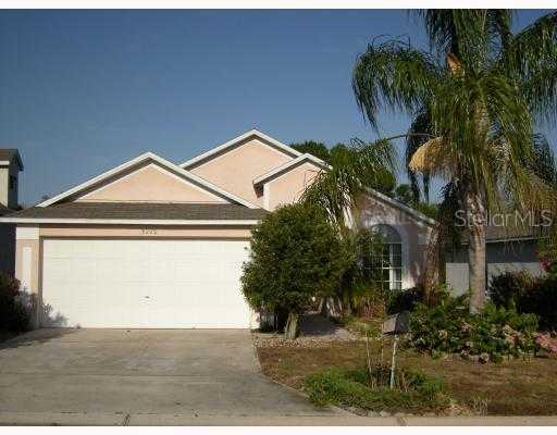 3222 Huntwicke Blvd., Davenport, FL 33837