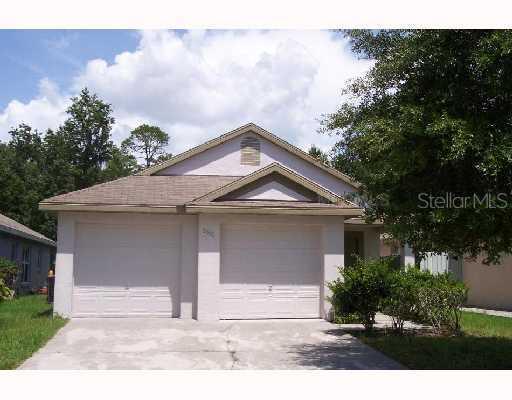 2502 Woods Edge Cir., Orlando, FL 32817