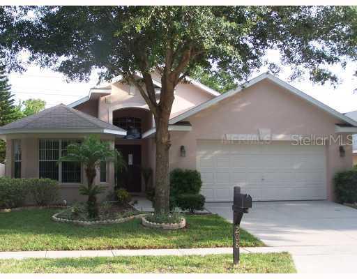 208 Easton Cir., Oviedo, FL 32765