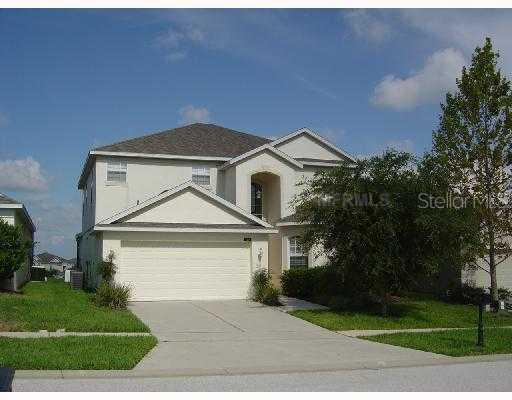 427 Higher Combe Dr., Davenport, FL 33897