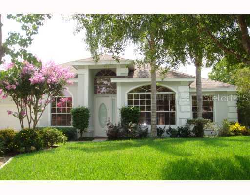 820 Manchester Ave., Oviedo, FL 32765