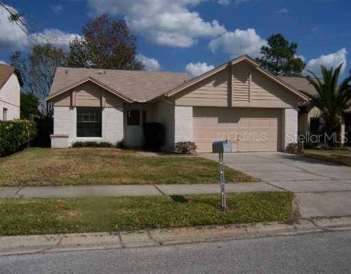 1046 Gwyn Cir., Oviedo, FL 32765