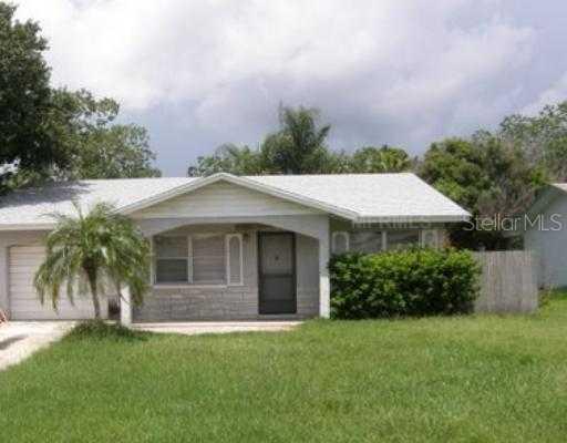 106 Montana Ave., Saint Cloud, FL 34769