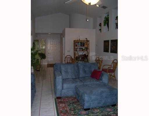 1064 Kelsey Ave., Oviedo, FL 32765