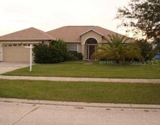 4210 Floating Orchid Ct., St. Cloud, FL 34772