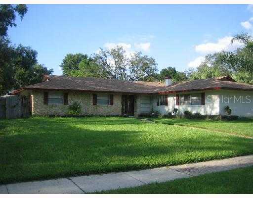 2647 Derbyshire Rd., Maitland, FL 32751