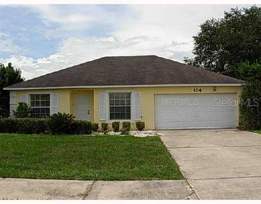 104 Oakpoint Pl., Davenport, FL 33837