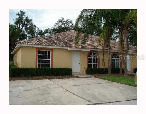 607 Lake Marion Golf Resort Dr. #5, Poinciana, FL 34759