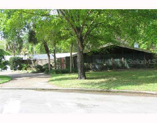 1425 Windsor Ave., Longwood, FL 32750