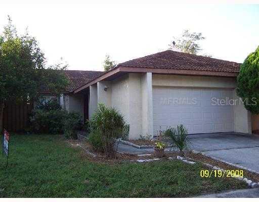 2215 Greenview Cir., Orlando, FL 32808