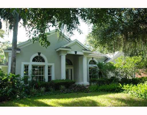 520 Long Lake Ct., Oviedo, FL 32765