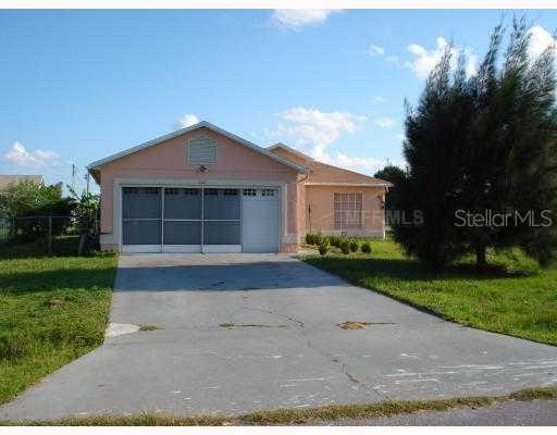 702 Bear Way, Poinciana, FL 34759