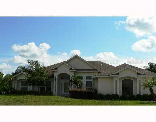 525 Soft Shadow Ln, DeBary, FL 32713