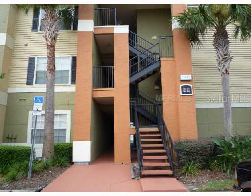 1949 Summer Club Dr. #215, Oviedo, FL 32765