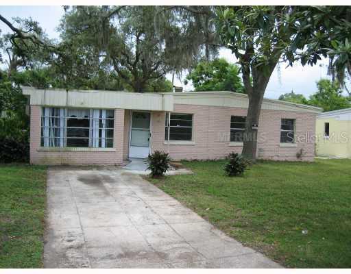 1 W Palm St., Davenport, FL 33837