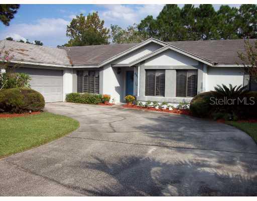 4227 Vixen Ct., Oviedo, FL 32765