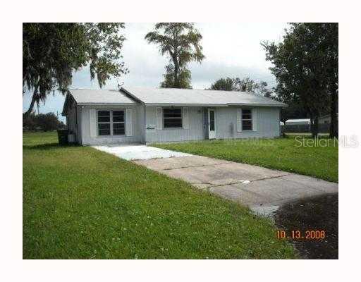 1103 Pearl St., New Smyrna Beach, FL 32168