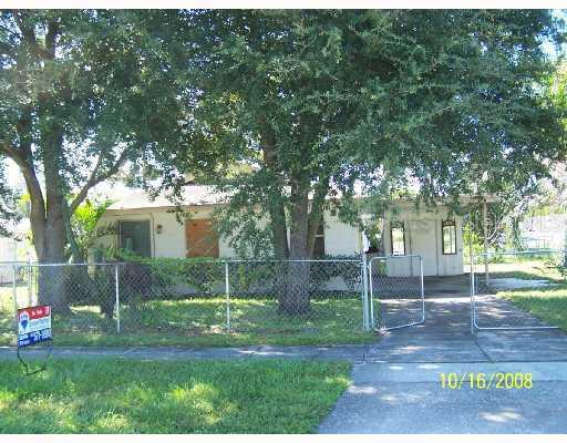 5318 Kempston Dr., Orlando, FL 32812