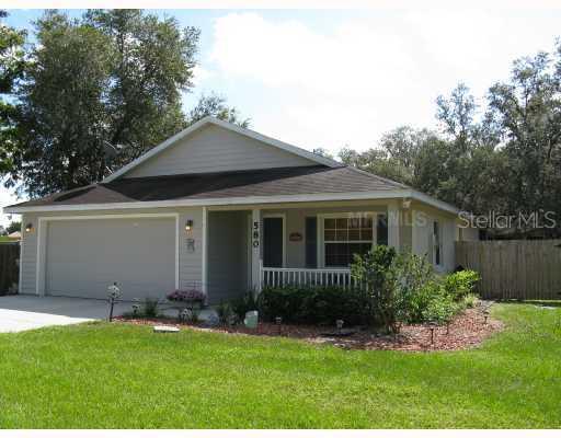 580 E 5th St., Chuluota, FL 32766