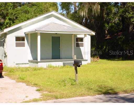 411 W Voorhis Ave., DeLand, FL 32720