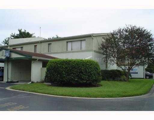 153 Lago Vista Blvd., Casselberry, FL 32707