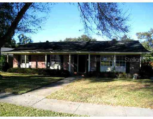 827 Sweetbriar Rd., Orlando, FL 32806