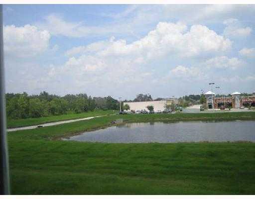 1900 Delmos Ave., Kissimmee, FL 34741