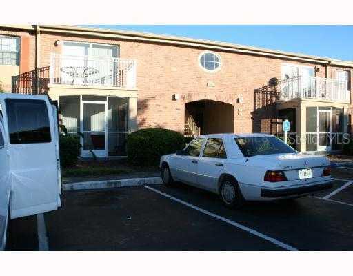 500 Banyon Tree Cir. #206, Maitland, FL 32751