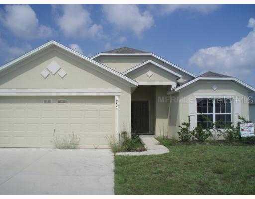 3966 Hillingdon Rd., Tavares, FL 32778