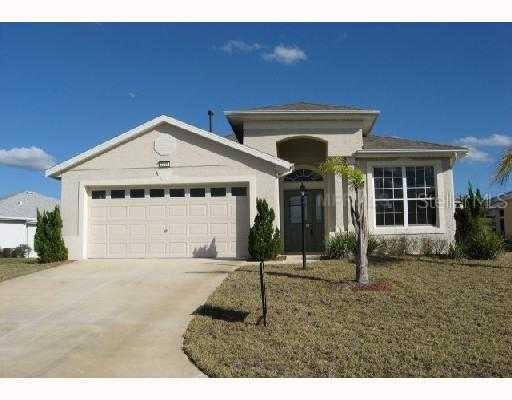 3239 Kingston Way, Tavares, FL 32778