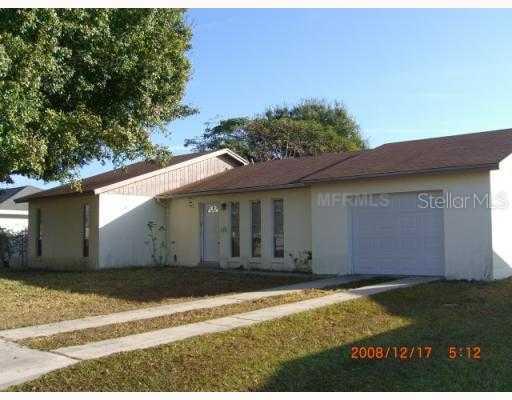 109 Pansy Ct., Kissimmee, FL 34743