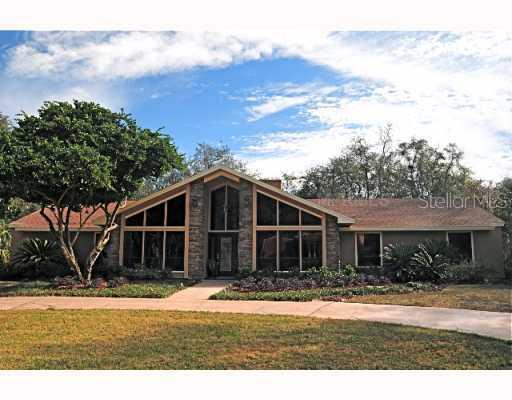 104 Wisteria Dr., Longwood, FL 32779