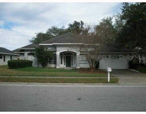 750 W Artesia St., Oviedo, FL 32765