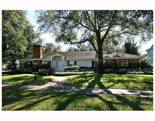 2652 Lake Shore Dr., Orlando, FL 32803