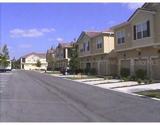 2820 Oakwater Dr., Kissimmee, FL 34747