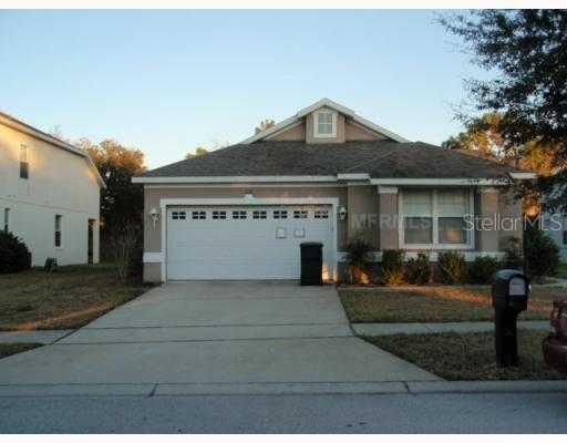 620 Neumann Village Ct., Ocoee, FL 34761