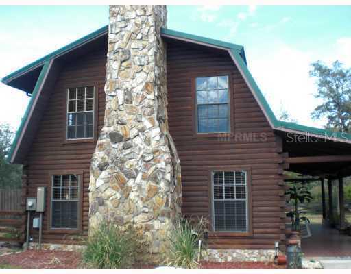 1520 2nd Ave., DeLand, FL 32724