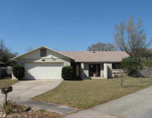 710 Wavecrest Dr., Orlando, FL 32807